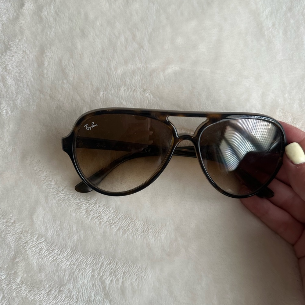 Ray-Ban Tortoise Shell Sunglasses